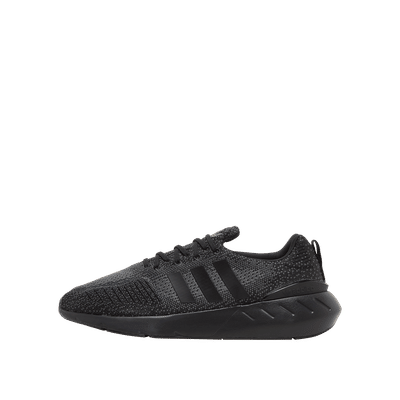 adidas-swift-run-22-black-gz3500