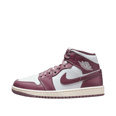 air-jordan-1-mid-w