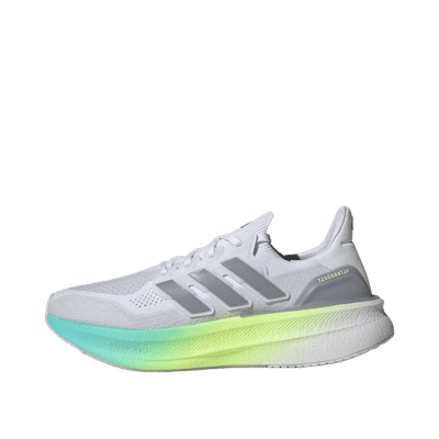 adidas-ultraboost-5-cloud-white-halo-silver-flash-aqua-kj3584