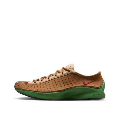 Nike Wmns Air Superfly "Ale Brown/Team Red-Treeline" | HQ7955-200