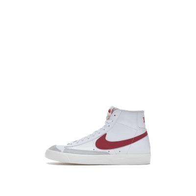 nike-blazer-mid-77-whitesail-worn-brick-bq6806-102