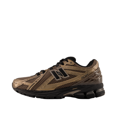 new-balance-1906r-gold-u1906rcj