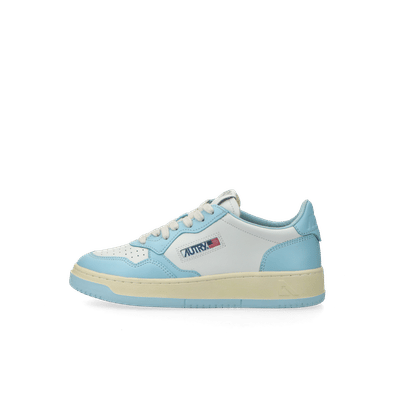 autry-medalist-low-bluewhite-aulwwb40