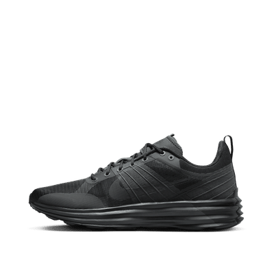 Nike Lunar Roam "Triple Black" | DV2440-002