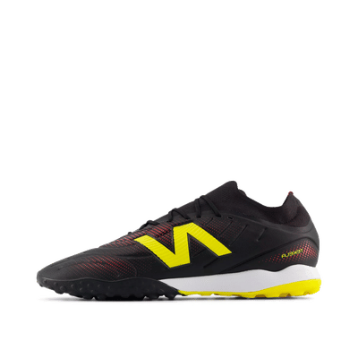 New Balance Tekela Team LOW V5 "Black/Yellow/Red" | UT3TL512