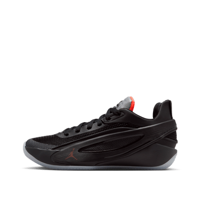 Luka 5 "Black Metallic" | IM5166002