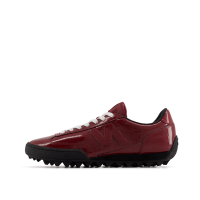New Balance Gator Run "Red/Black" | UGTR17G