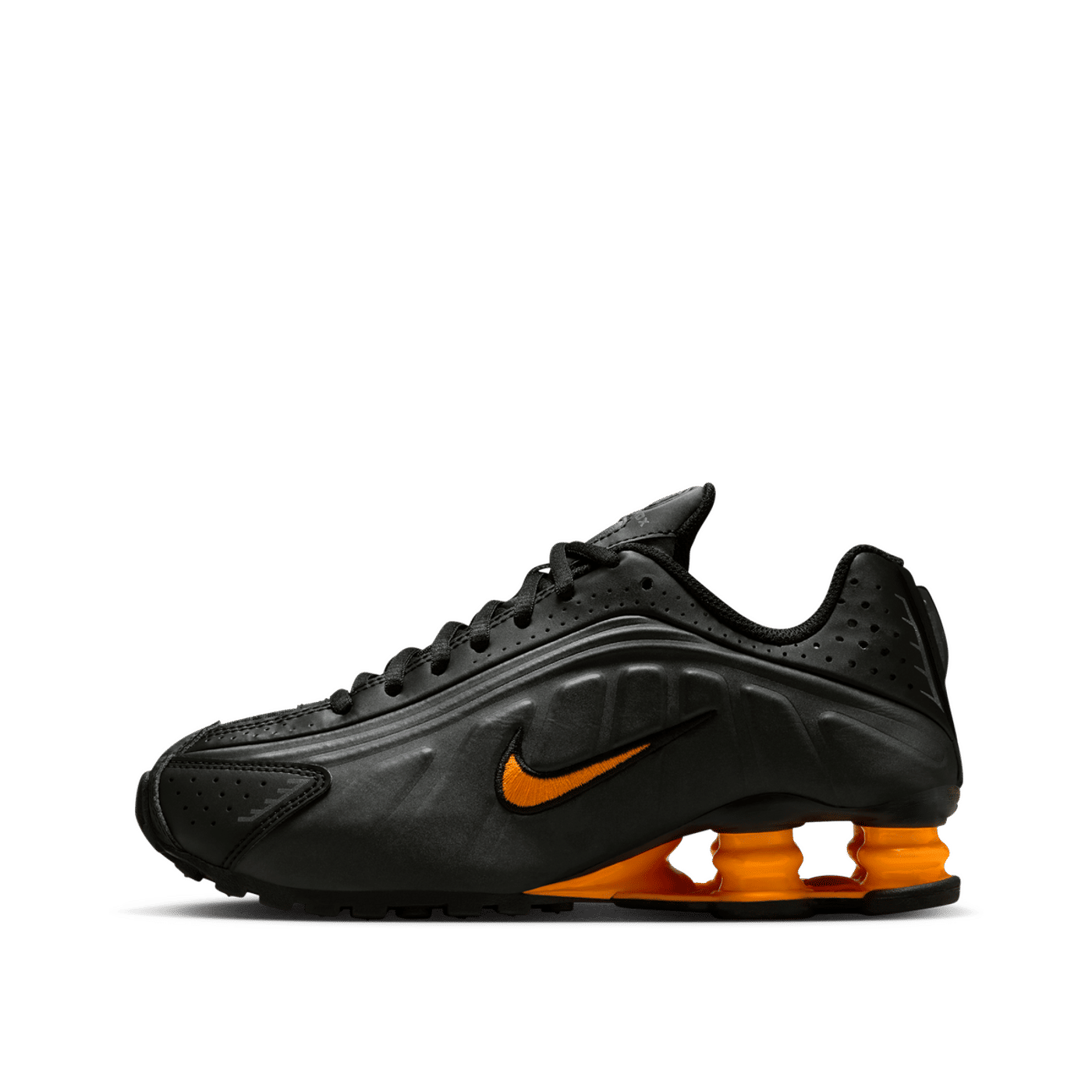 Nike Shox R4 "Black" | CW2626-007