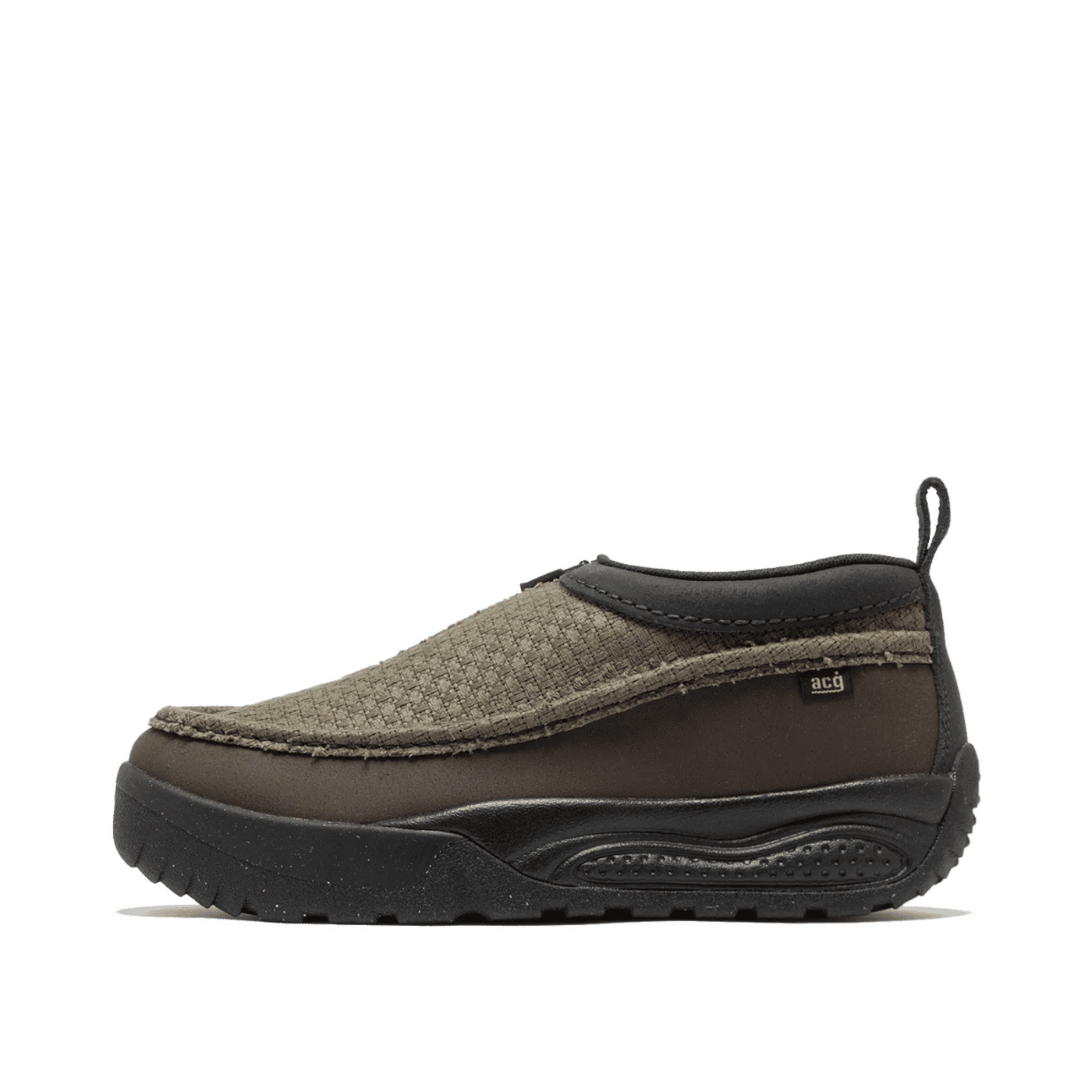 Nike ACG IZY "Black/Medium Olive/Dark Chocolate" | IO4547-001