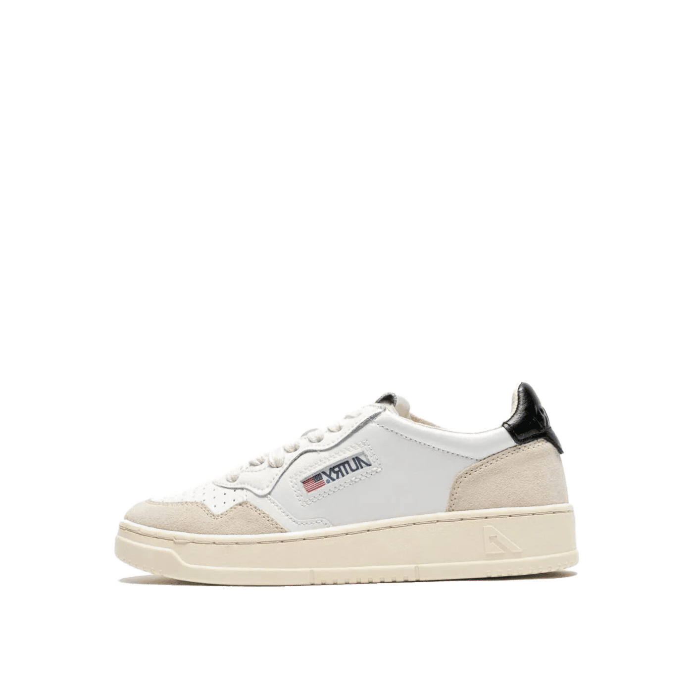 Autry Medalist Low "White/Black" | AULWLS21
