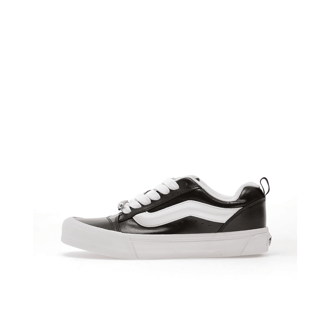 Vans Knu Skool "Metallic Leather Black" | VN000E9XCJK1