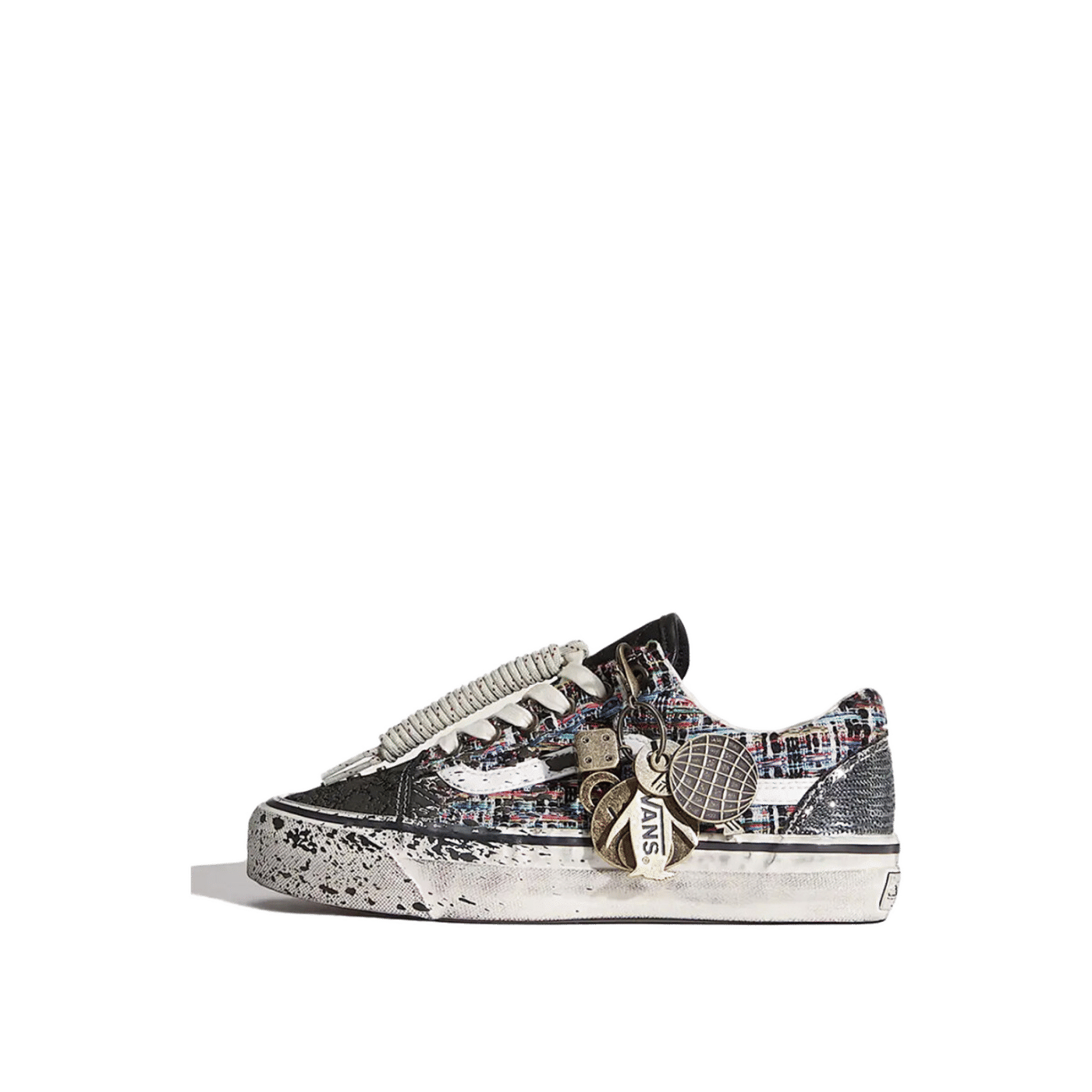 Vans Old Skool "Charms Black/Grey" | VN000D9VDE2