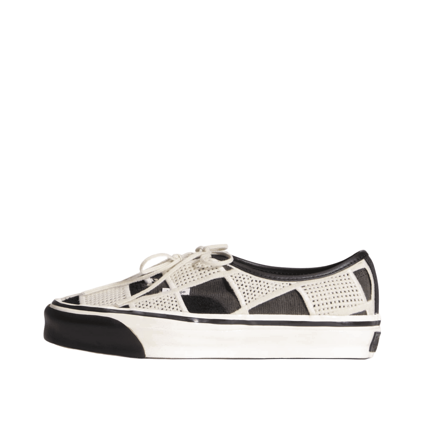 Vans Premium Authentic "Black" | VN000Y0RFDB