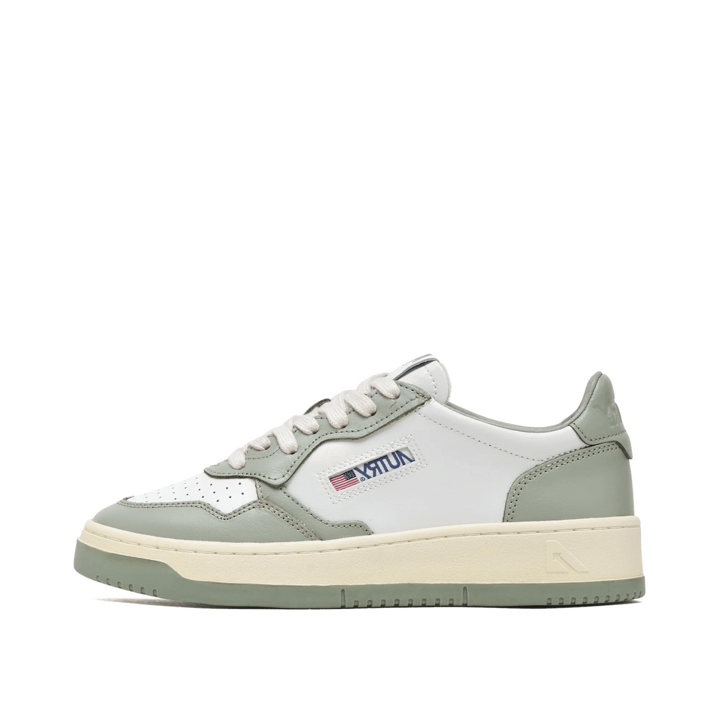 Autry Medalist Low "Green" | AULWWB65