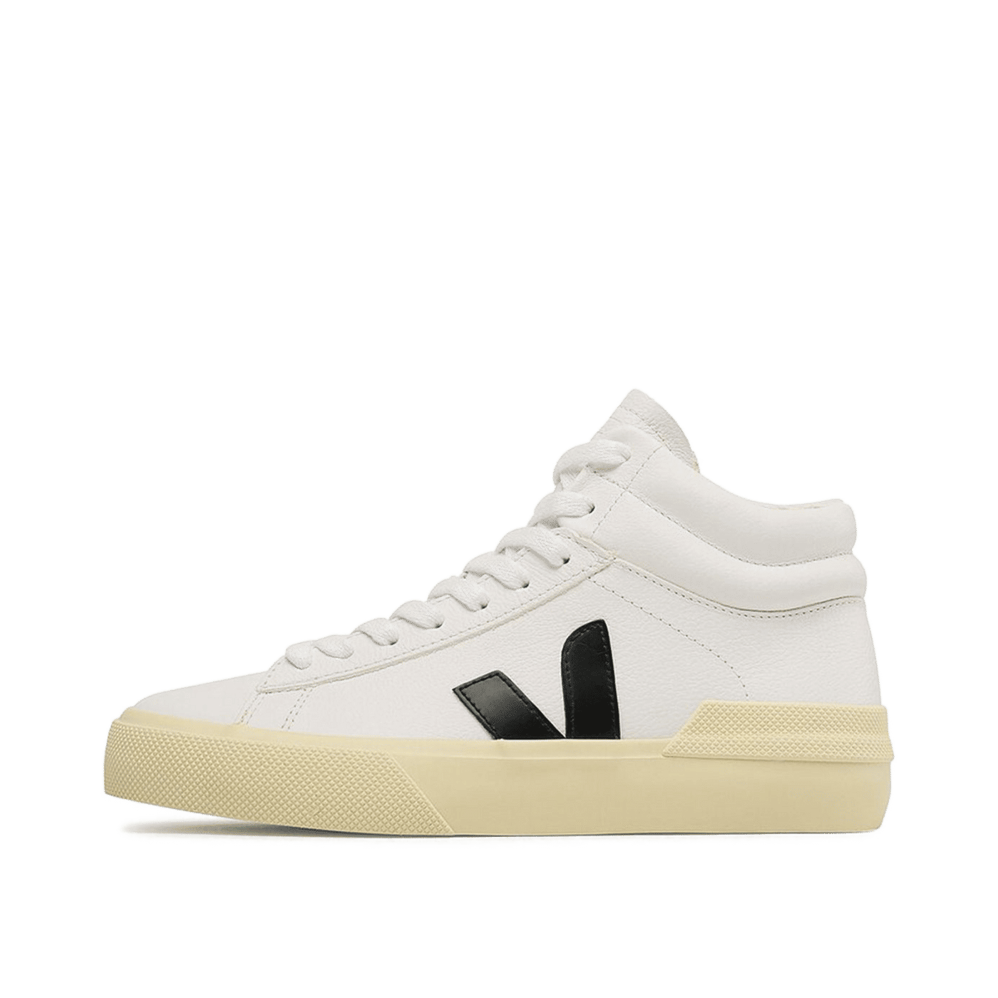 Veja Minotaur Chromefree Leather "White Black Butter" | TR0502929A