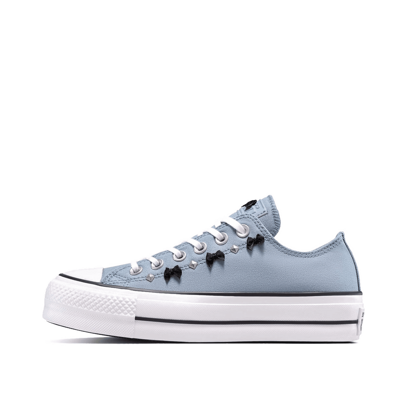 Converse Chuck Taylor All Star Lift Platform "Bows & Studs" | A15449C