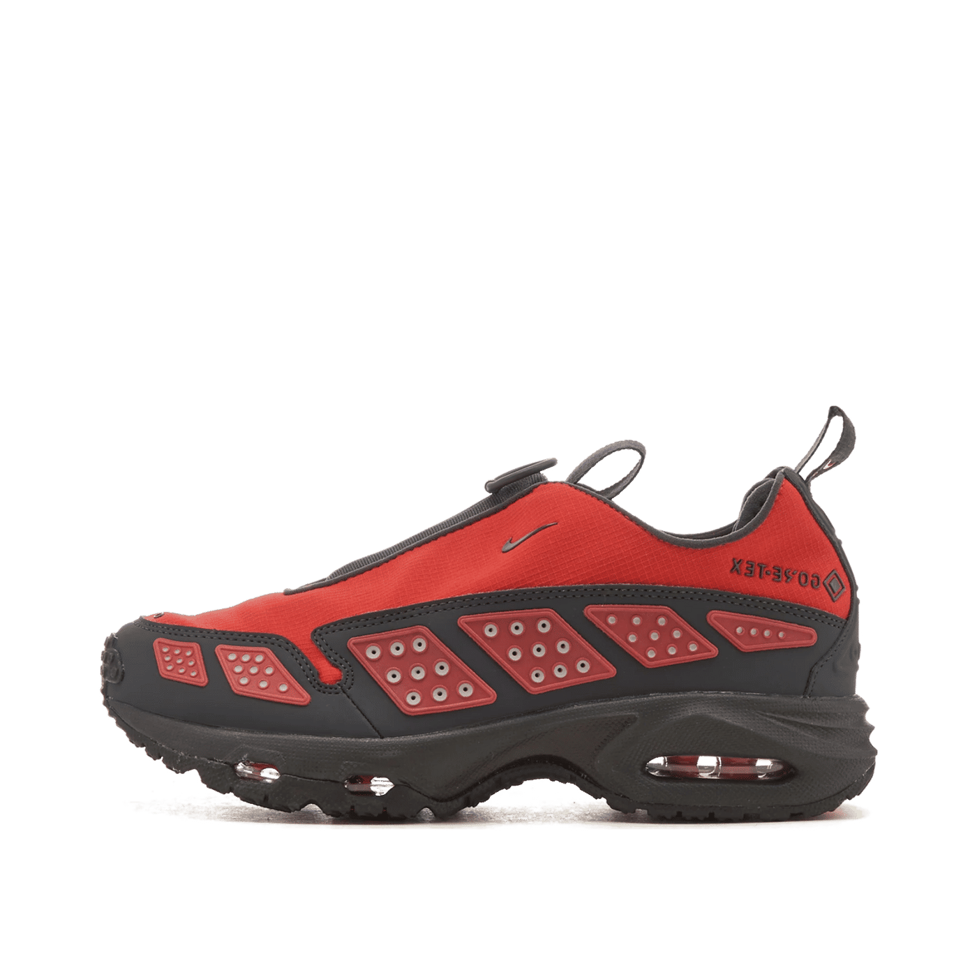 Nike Air Max SNDR Gore-Tex "Hyper Crimson/Dk Smoke Grey-Fire Red-Black-Silver" | FZ4238-800
