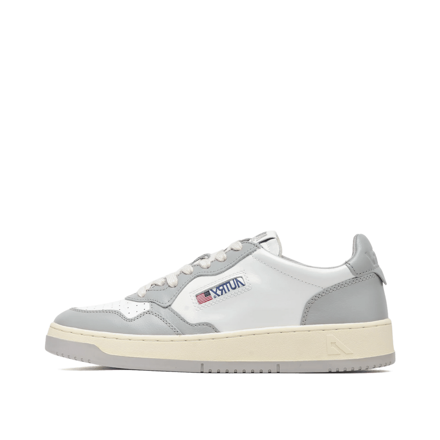 Autry Medalist Low "White/Vapor" | AULMWB10