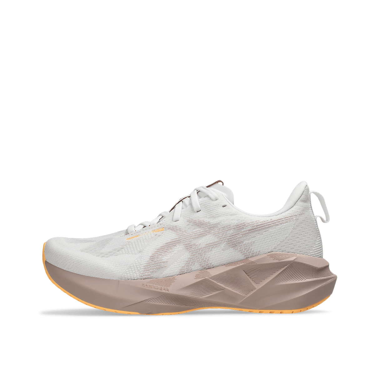 ASICS Novablast 5 Wmns "White" | 1012B765-102