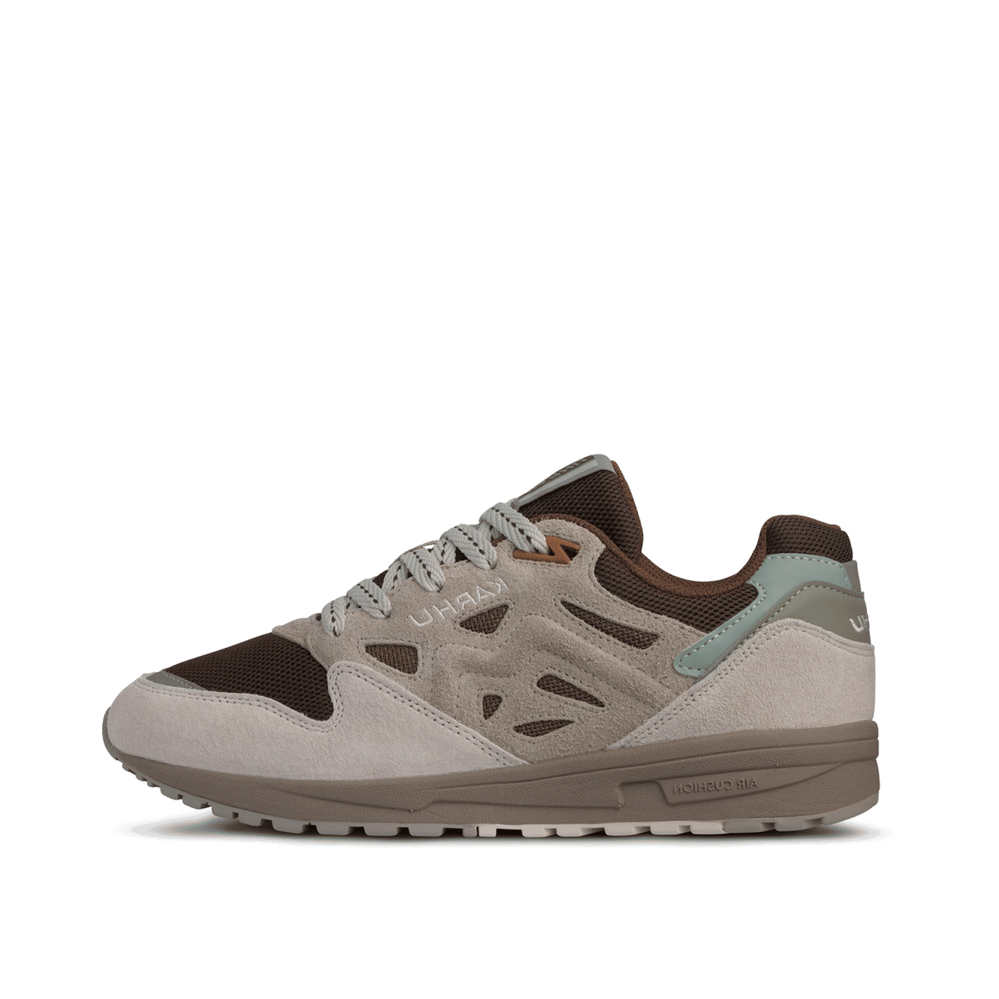 Karhu Legacy 96 "White Sand / Beech" | F806095