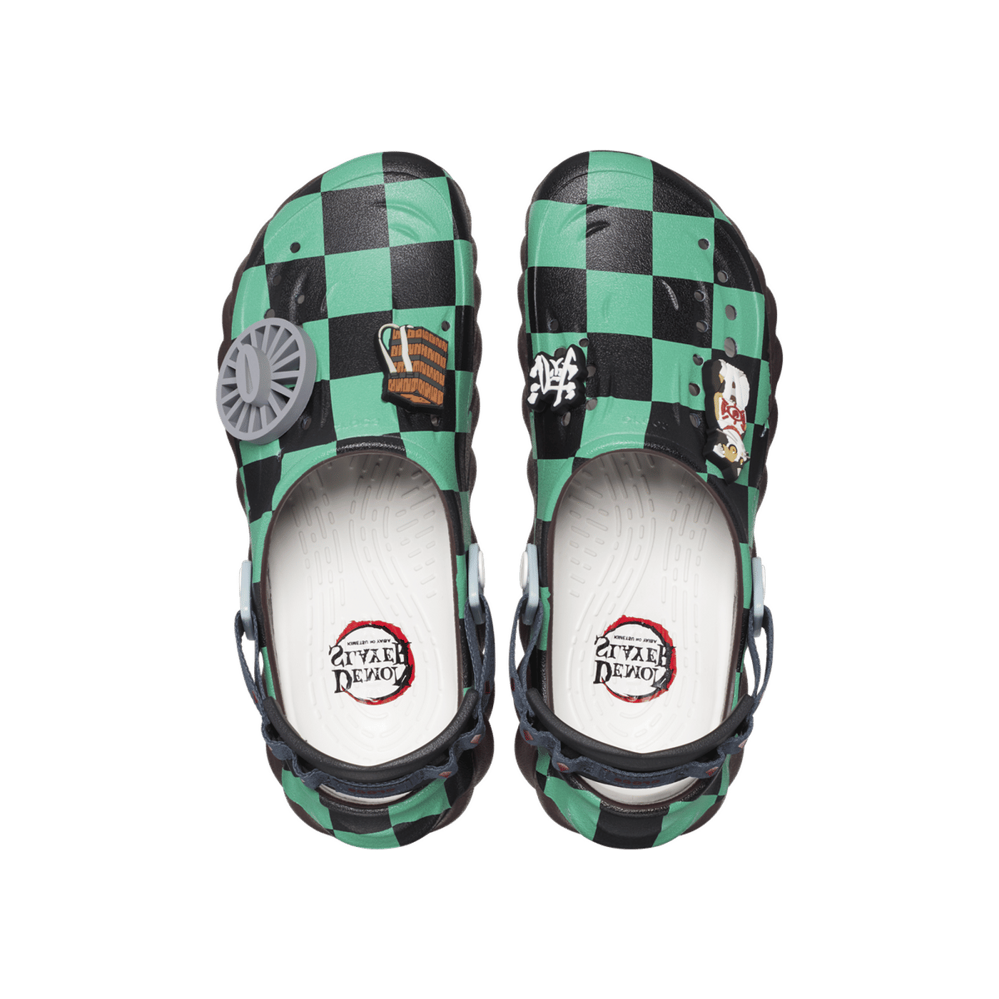 Crocs x Demon Slayer Echo Clog "Tanjiro" "Mocha" | 2093172ZH